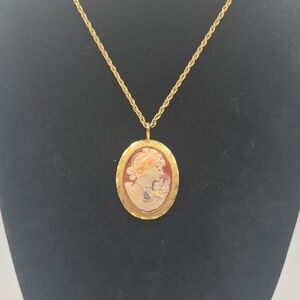 Vintage Gold Filled Cameo With Diam Pendant Necklace Pink and Cream Profile